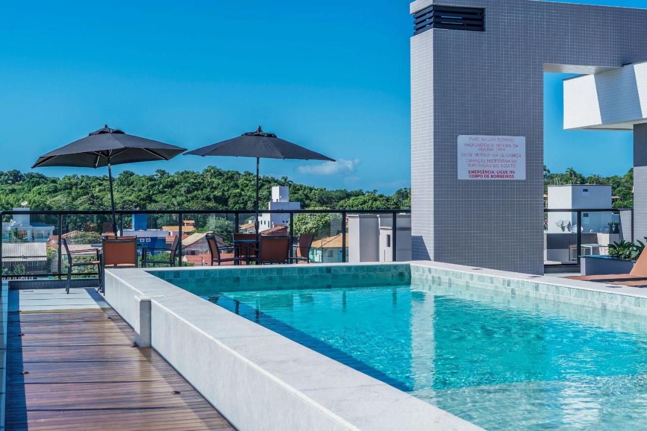 Adra 106 - Apartamento no centro de Bombinhas - Rooftop com piscina e academia - À poucos metros da praia Esterno foto